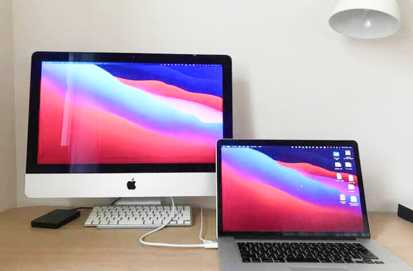 iMacデスクトップPCとMacBookProを繋いでデュアルモニターを実現する